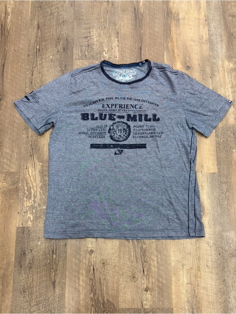 Point Zero Heather Navy Graphic Crewneck Tee